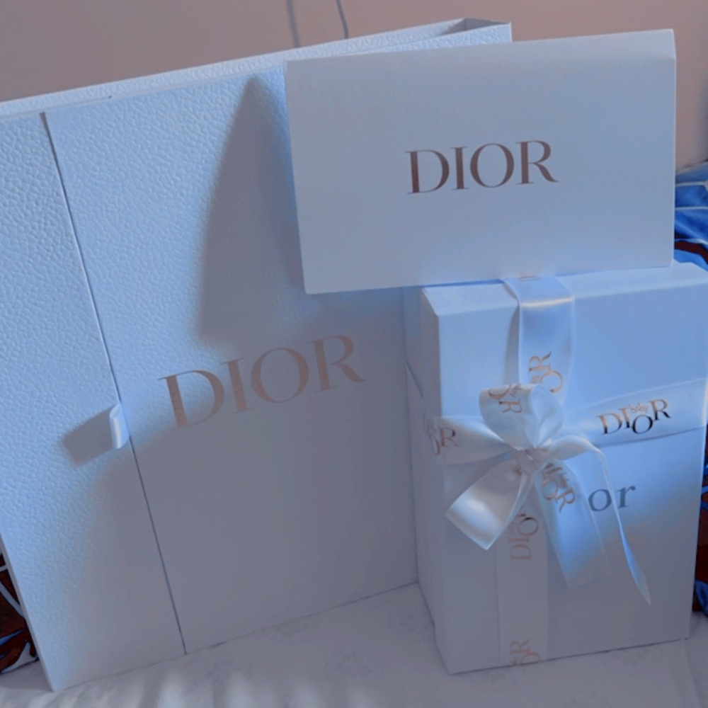 Selling my daughter dior dress size 36 months & shoes size 24